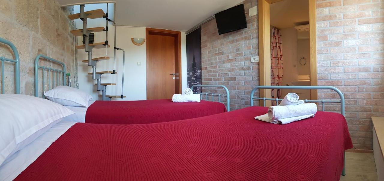 Holiday Home Gustirna Selca  Rom bilde